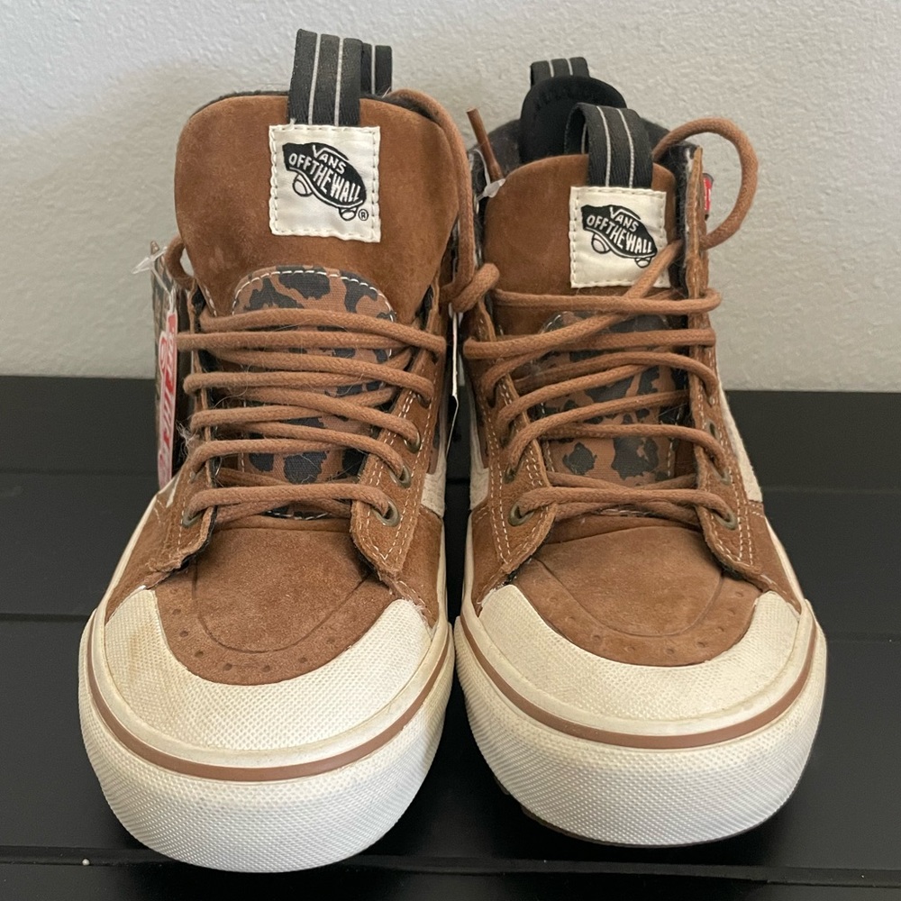 Women’s Vans MTE-2 High Top